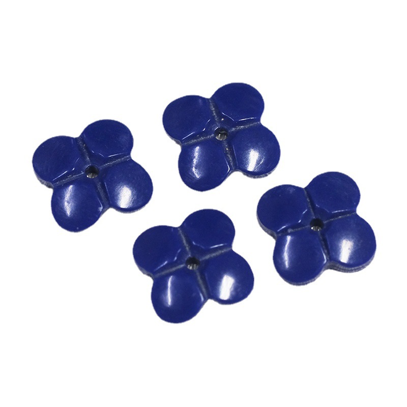 Artificial synthetic turquoise imitation turquoise niche four leaf flower naked stone necklace bracelet DIY accessories wholesale