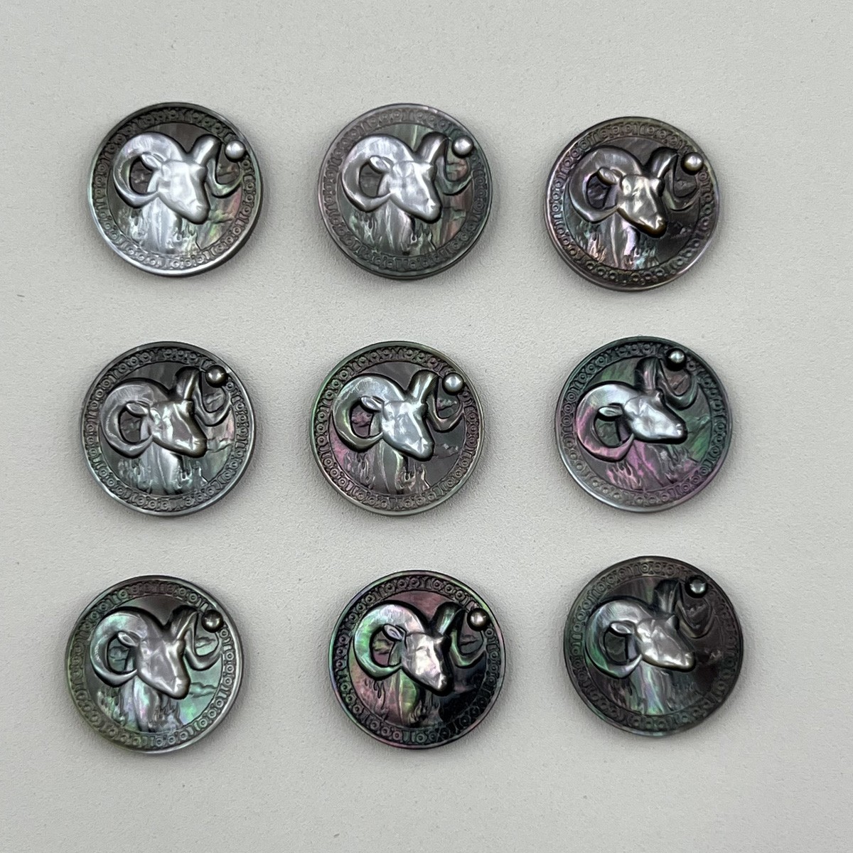 Black Shell Carving of the Twelve Constellations Aries